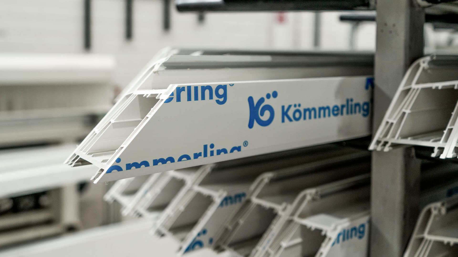 Nuestros perfiles de PVC-U cuentan con una fórmula especial que los hace más duraderos.