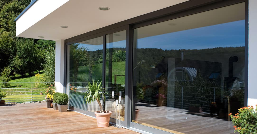 Además de su tecnología, nuestras ventanas de PVC Kömmerling ofrecen diseños elegantes.